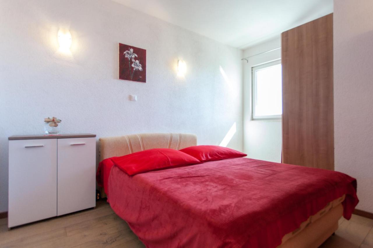Apartman J & K Podstrana Bagian luar foto