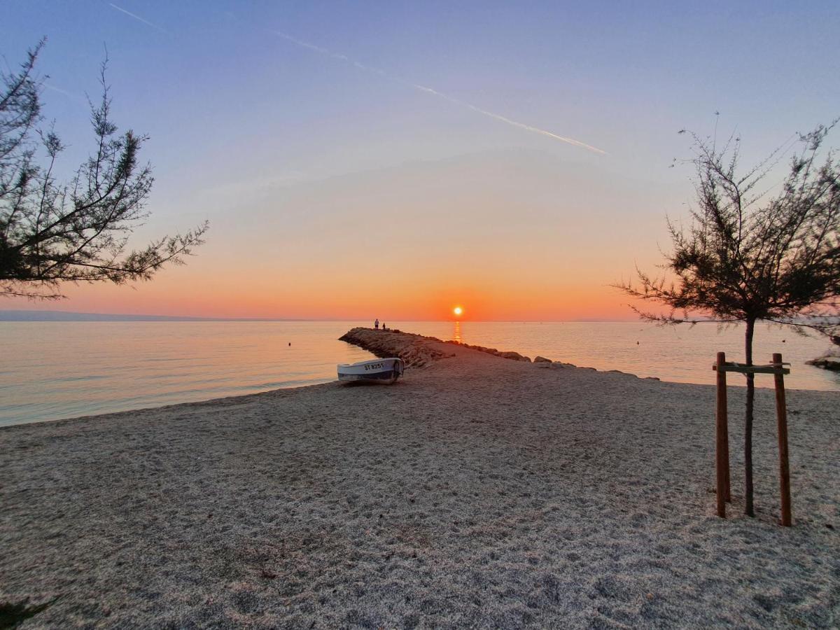 Apartman J & K Podstrana Bagian luar foto